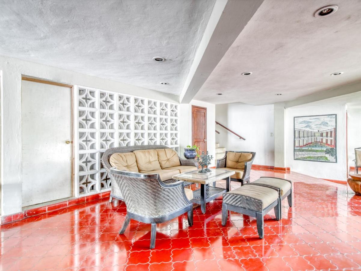 Hotel San Carlos Tizimin Bagian luar foto